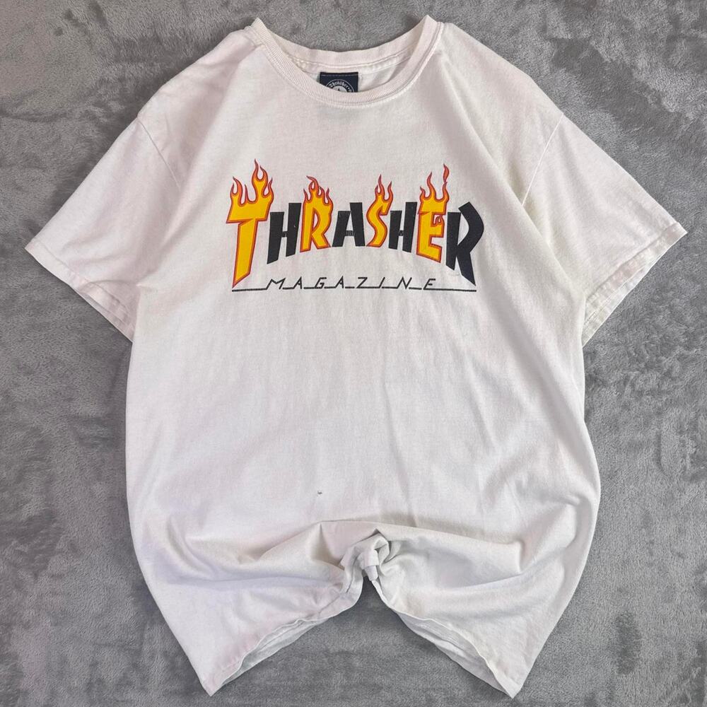 Distressed Thrasher Magazine Flame Logo Skate T Shirt White Medium